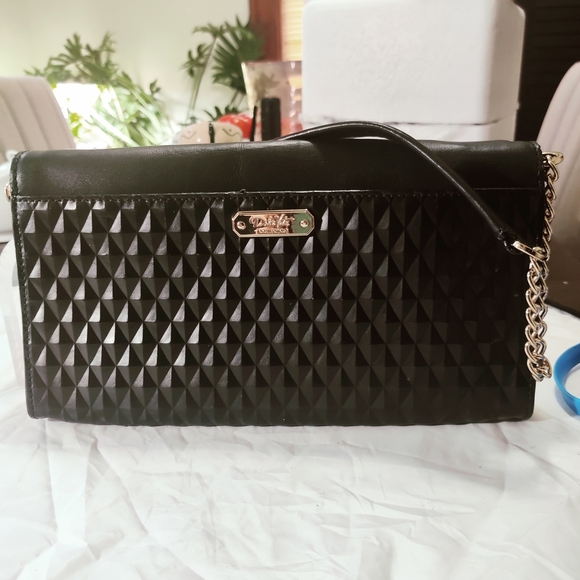 Dolce Vita Black Quilted Clutch with Chain Strap - Picture 1 of 8